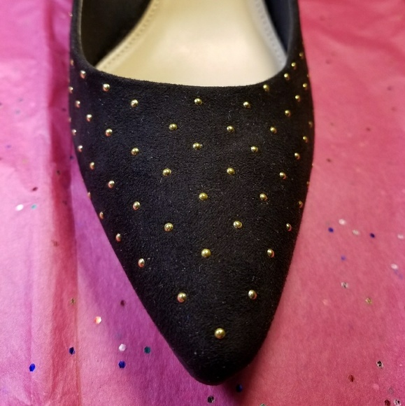 Old Navy Black suede Heels with gold studs - Picture 3 of 6